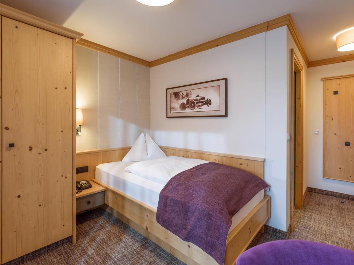 Zentral ****superior Hotel